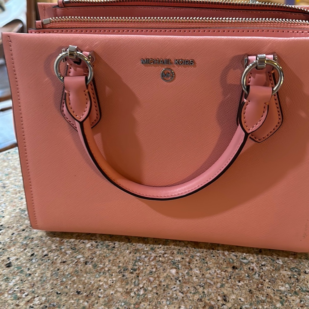 Michael kors purse